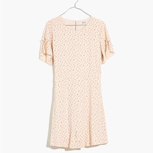 Madewell Dresses & Skirts - Madewell Tie-Sleeve Retro Floral Dress in Dutch Dandelions W1361 Sz 14